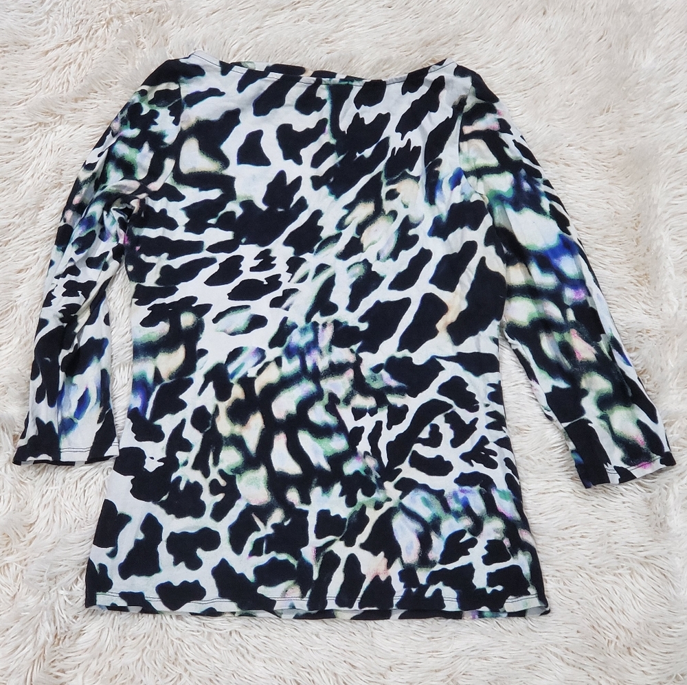 GUESS Animal Print Top - Picture 3 of 3